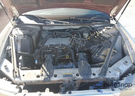 2002 Buick Century Custom z USA, uszkodzony, nr VIN 2G4WS52J021202802